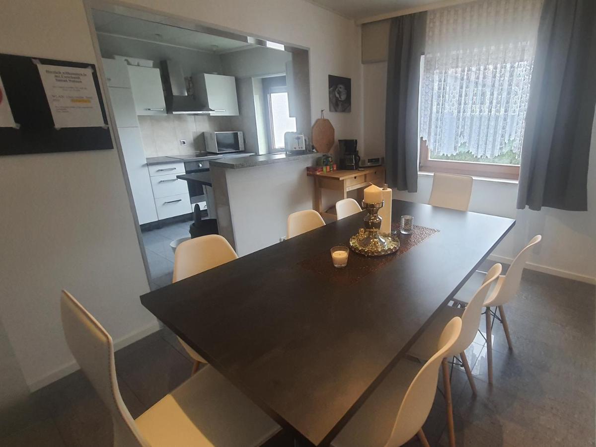 Samad Wohnen Apartamento Essen Exterior foto