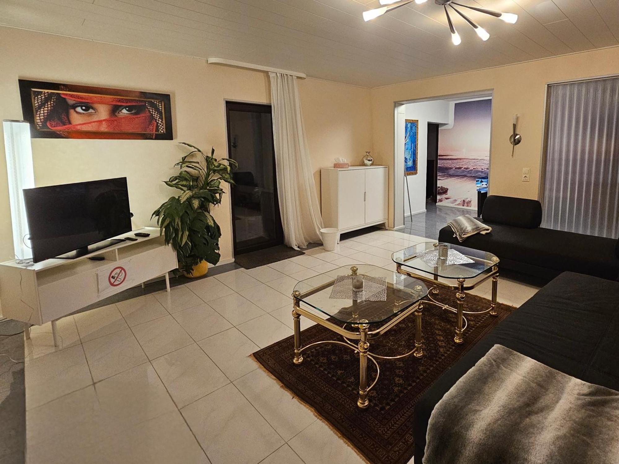 Samad Wohnen Apartamento Essen Exterior foto